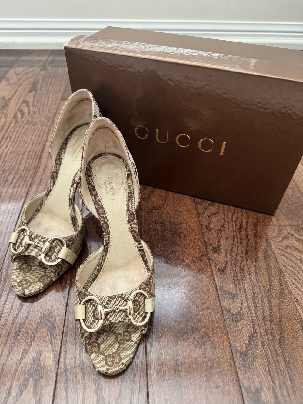 Authentic Gucci Monogram Canvas Horsebit Heels Size 6B with box